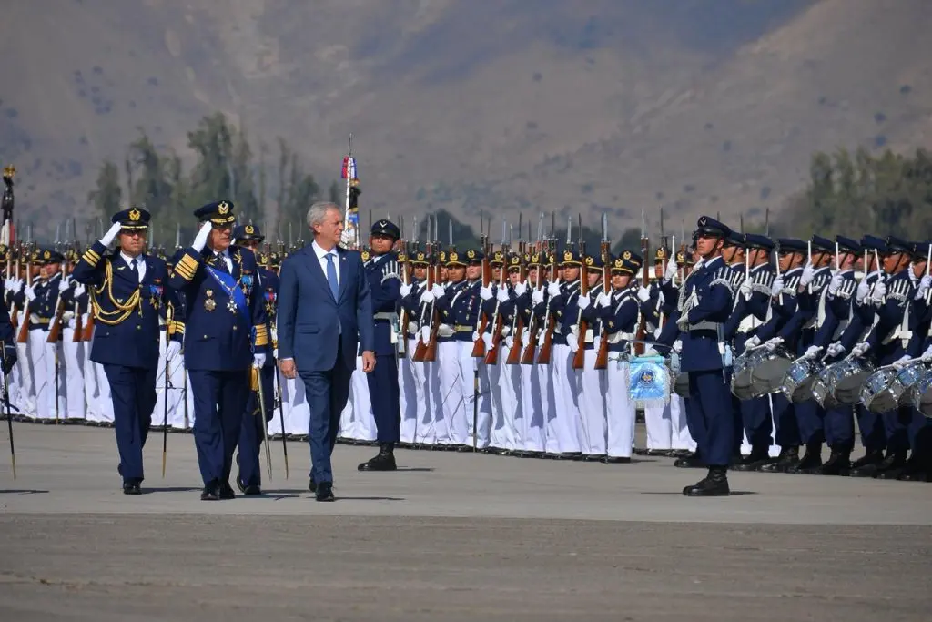FUERZA AÉREA CONMEMORÓ 96 AÑOS SIRVIENDO AL PAÍS