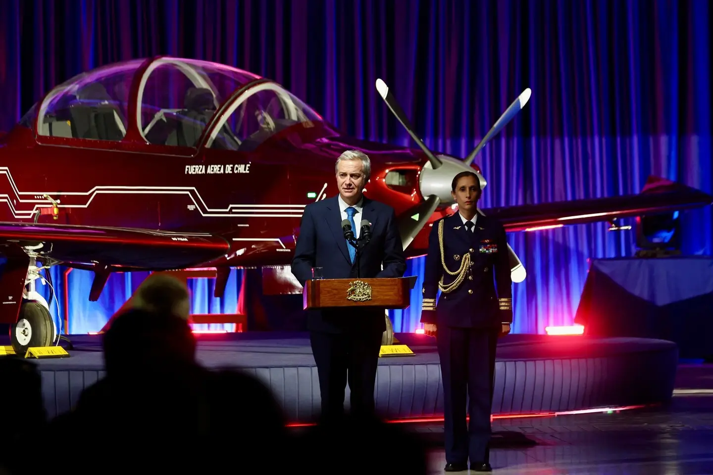 Fue presentado oficialmente el nuevo sistema de instrucción de la FACh, T-40 Newen.