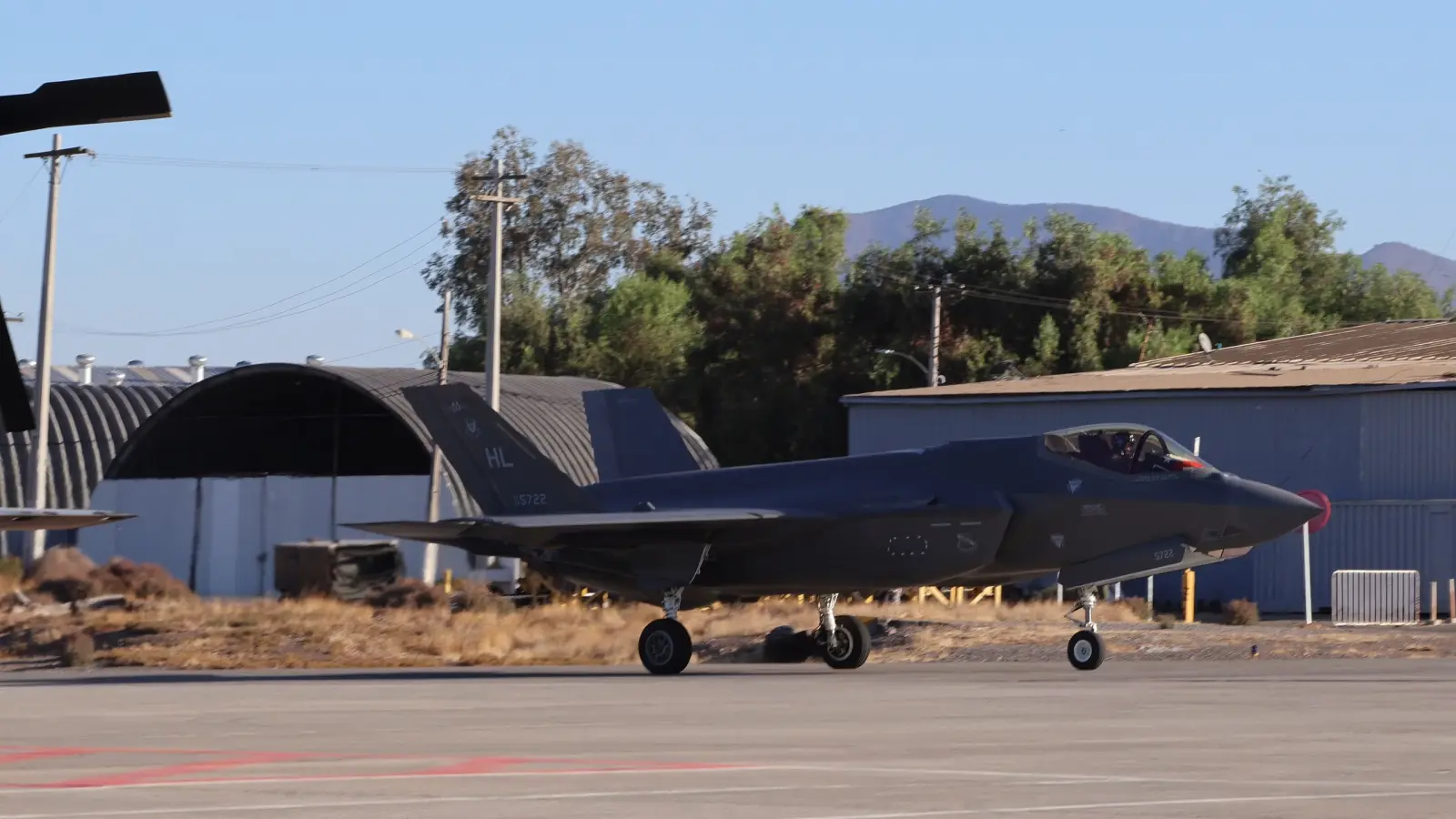 El F-35 marca una de las primeras demostraciones de FIDAE 2026 en su jornada inaugural