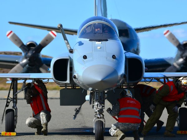 AVIONES DE COMBATE F-5 DE LA IVª BRIGADA AÉREA PARTICIPARÁN EN FIDAE 2026